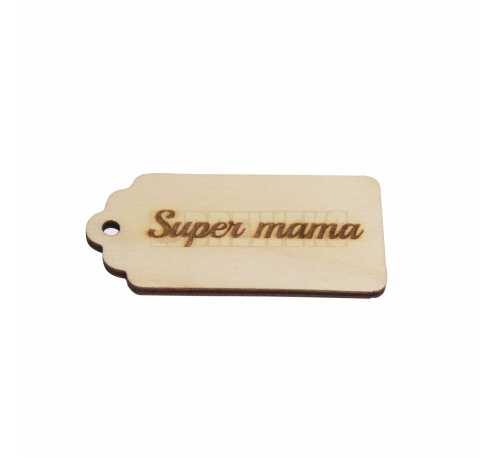 A pendant "super mama"