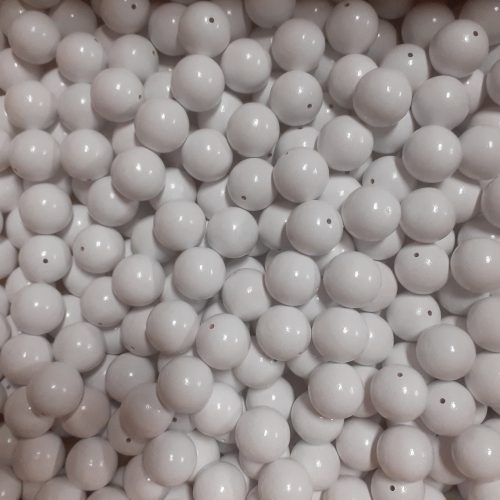 OUTLET White coral - with a 3/4 height hole with a diameter of 3mm (dimensions - 3 cm cm) - 22/4